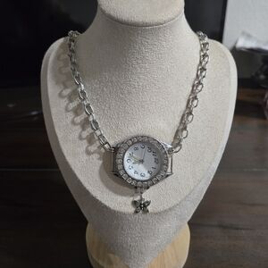 Elegant Silver Necklace with Butterfly Pendant